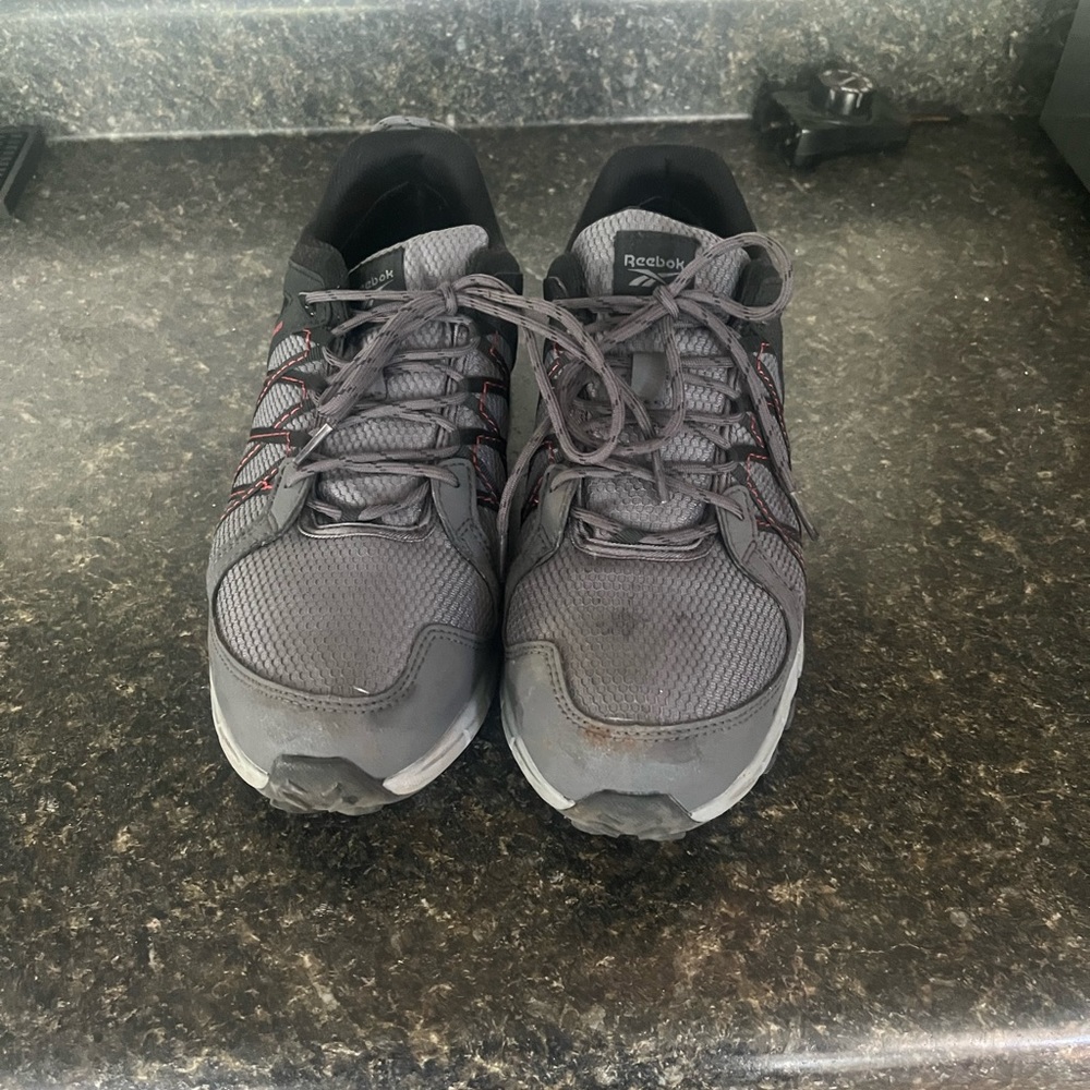 Reebok composite toe shoes